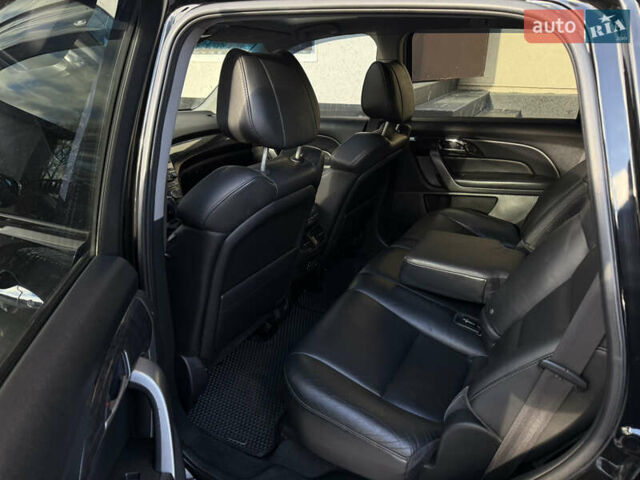 Черный Акура МДХ, объемом двигателя 3.7 л и пробегом 135 тыс. км за 11300 $, фото 7 на Automoto.ua