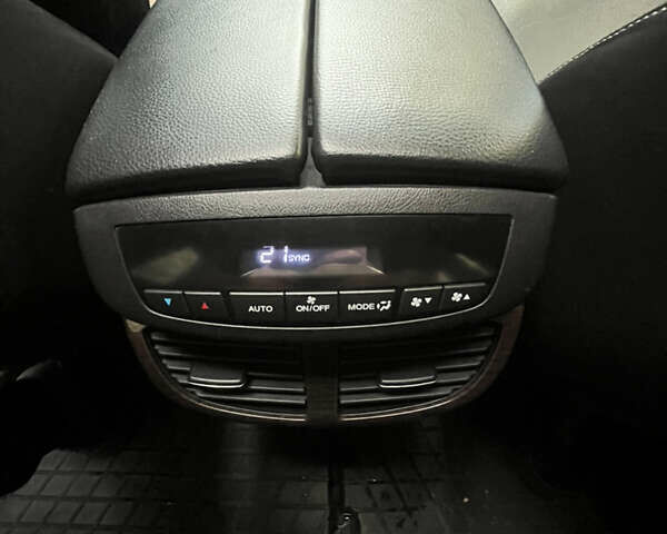 Черный Акура МДХ, объемом двигателя 3.66 л и пробегом 280 тыс. км за 14500 $, фото 10 на Automoto.ua