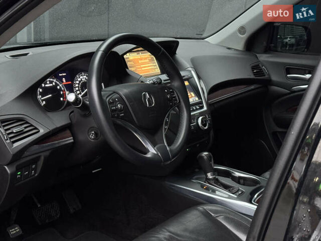 Черный Акура МДХ, объемом двигателя 3.5 л и пробегом 197 тыс. км за 19500 $, фото 2 на Automoto.ua