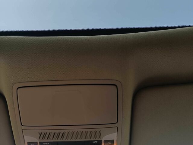 Черный Акура МДХ, объемом двигателя 3.5 л и пробегом 351 тыс. км за 18900 $, фото 7 на Automoto.ua