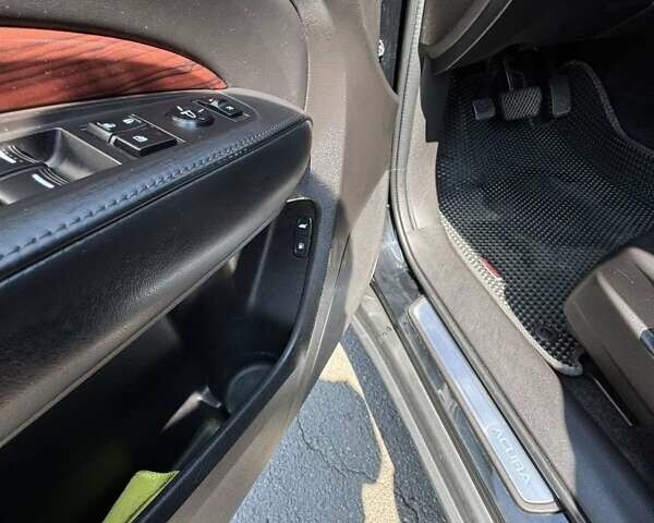 Черный Акура МДХ, объемом двигателя 3.47 л и пробегом 205 тыс. км за 18500 $, фото 17 на Automoto.ua