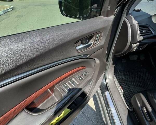 Черный Акура МДХ, объемом двигателя 3.47 л и пробегом 205 тыс. км за 18500 $, фото 19 на Automoto.ua