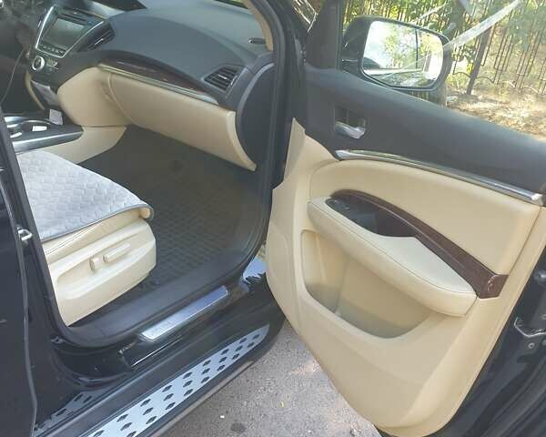 Черный Акура МДХ, объемом двигателя 3.5 л и пробегом 171 тыс. км за 23200 $, фото 6 на Automoto.ua