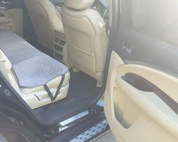 Черный Акура МДХ, объемом двигателя 3.5 л и пробегом 171 тыс. км за 23200 $, фото 5 на Automoto.ua