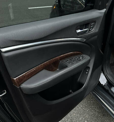 Черный Акура МДХ, объемом двигателя 3.47 л и пробегом 108 тыс. км за 23200 $, фото 9 на Automoto.ua