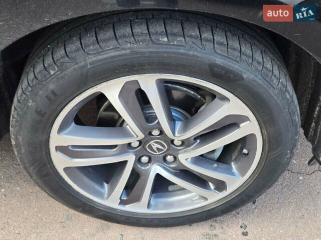 Черный Акура МДХ, объемом двигателя 3 л и пробегом 160 тыс. км за 23500 $, фото 3 на Automoto.ua