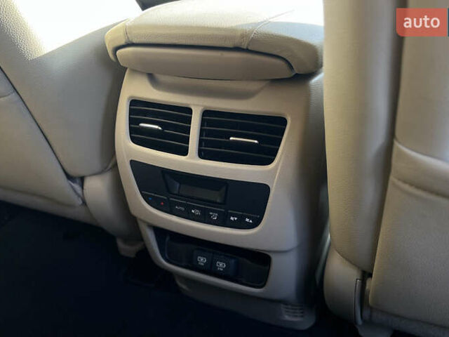 Черный Акура МДХ, объемом двигателя 3.47 л и пробегом 94 тыс. км за 26900 $, фото 21 на Automoto.ua