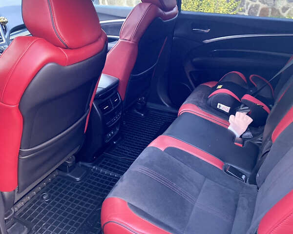 Черный Акура МДХ, объемом двигателя 3.47 л и пробегом 120 тыс. км за 28500 $, фото 16 на Automoto.ua