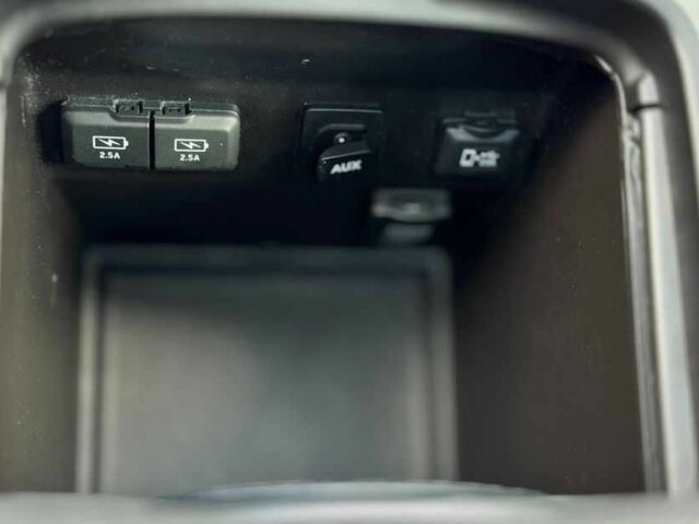 Черный Акура МДХ, объемом двигателя 3.5 л и пробегом 120 тыс. км за 19000 $, фото 7 на Automoto.ua