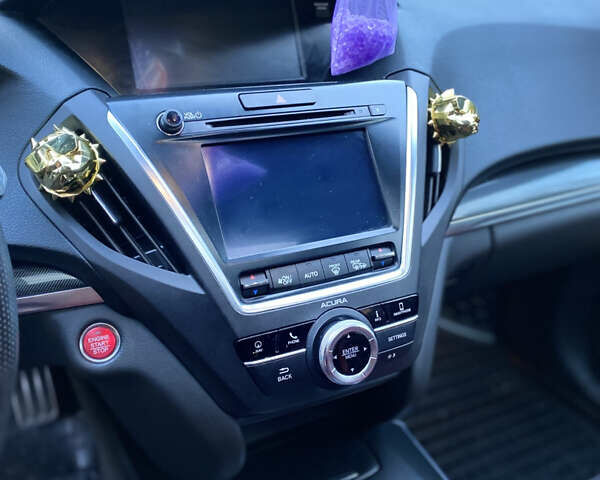 Черный Акура МДХ, объемом двигателя 3.5 л и пробегом 120 тыс. км за 28500 $, фото 4 на Automoto.ua