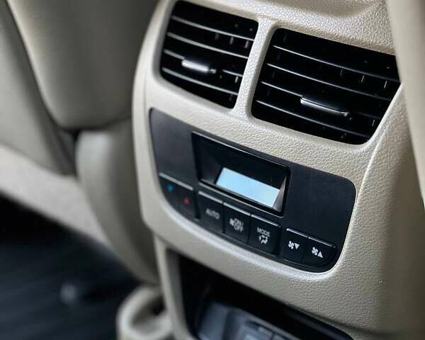 Акура МДХ 2019 у Черкасах на Automoto.ua Чорний Акура МДХ, об'ємом двигуна 3.47 л та пробігом 95 тис. км за 31500 $, фото 14 на Automoto.ua