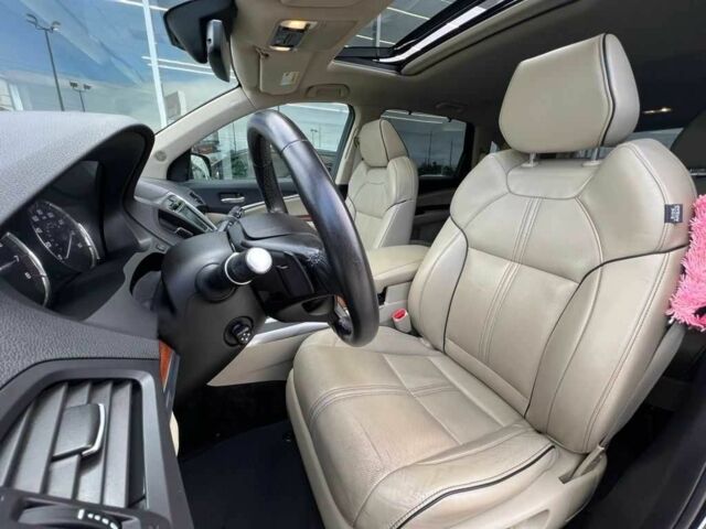 Черный Акура МДХ, объемом двигателя 3.5 л и пробегом 49 тыс. км за 5200 $, фото 6 на Automoto.ua