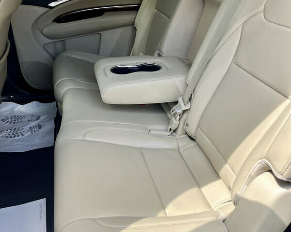 Красный Акура МДХ, объемом двигателя 3.5 л и пробегом 147 тыс. км за 18900 $, фото 45 на Automoto.ua