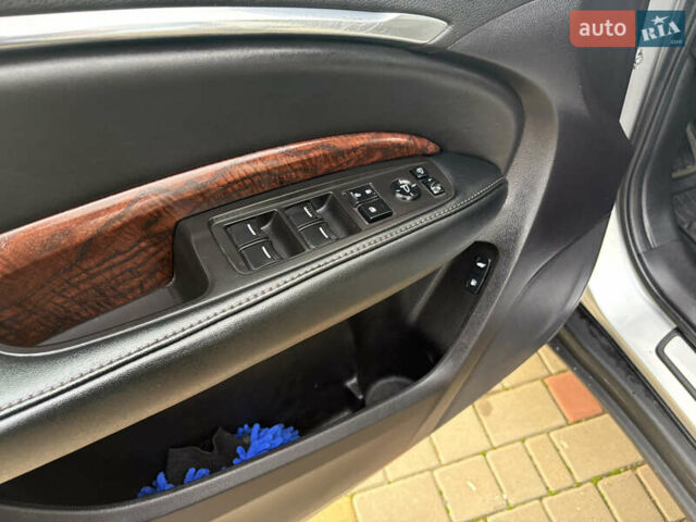 Акура МДХ, объемом двигателя 3.47 л и пробегом 181 тыс. км за 18300 $, фото 16 на Automoto.ua