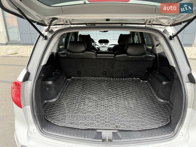 Серый Акура МДХ, объемом двигателя 3.66 л и пробегом 89 тыс. км за 10500 $, фото 15 на Automoto.ua