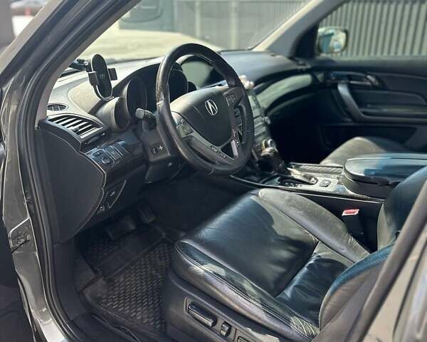 Серый Акура МДХ, объемом двигателя 3.66 л и пробегом 265 тыс. км за 10700 $, фото 9 на Automoto.ua