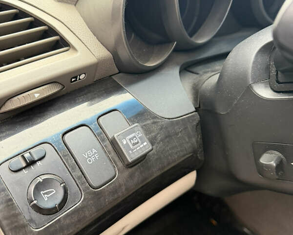 Серый Акура МДХ, объемом двигателя 3.66 л и пробегом 142 тыс. км за 8250 $, фото 12 на Automoto.ua