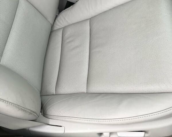 Акура МДХ 2008 у Ужгороді на Automoto.ua Сірий Акура МДХ, об'ємом двигуна 3.66 л та пробігом 230 тис. км за 10000 $, фото 9 на Automoto.ua