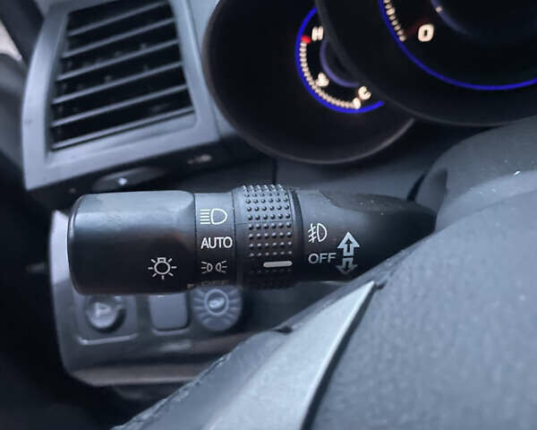 Сірий Акура МДХ, об'ємом двигуна 3.66 л та пробігом 133 тис. км за 15000 $, фото 13 на Automoto.ua