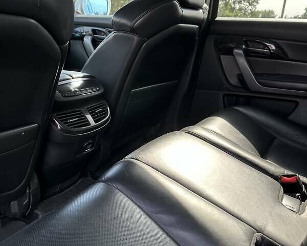 Серый Акура МДХ, объемом двигателя 3.66 л и пробегом 193 тыс. км за 12700 $, фото 9 на Automoto.ua