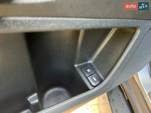 Сірий Акура МДХ, об'ємом двигуна 3.7 л та пробігом 227 тис. км за 11300 $, фото 66 на Automoto.ua