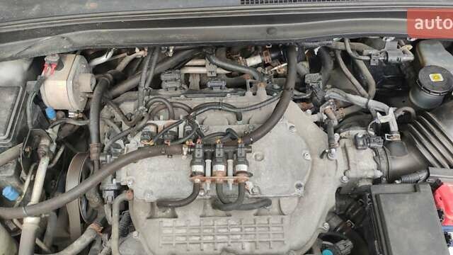 Серый Акура МДХ, объемом двигателя 3.66 л и пробегом 134 тыс. км за 10850 $, фото 20 на Automoto.ua