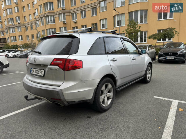Акура МДХ 2008 в Киеве на Automoto.ua Серый Акура МДХ, объемом двигателя 3.66 л и пробегом 220 тыс. км за 9300 $, фото 5 на Automoto.ua
