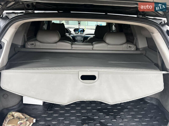 Сірий Акура МДХ, об'ємом двигуна 3.66 л та пробігом 158 тис. км за 10500 $, фото 31 на Automoto.ua