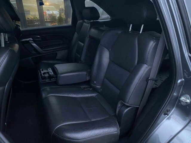 Серый Акура МДХ, объемом двигателя 3.7 л и пробегом 207 тыс. км за 10990 $, фото 12 на Automoto.ua