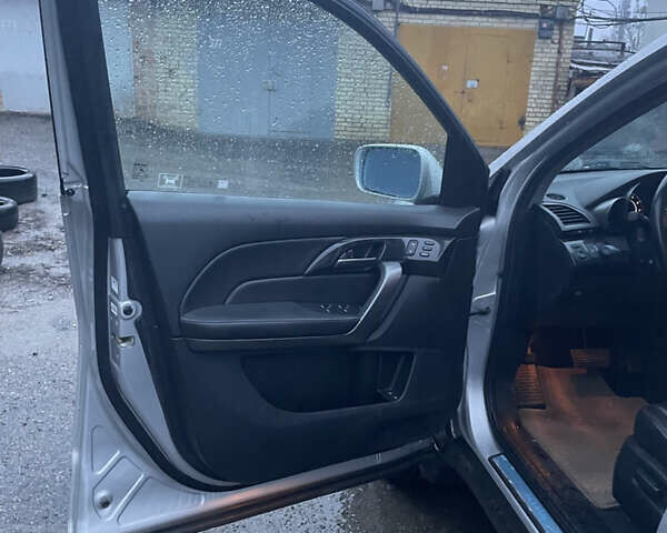 Сірий Акура МДХ, об'ємом двигуна 3.66 л та пробігом 133 тис. км за 15000 $, фото 7 на Automoto.ua