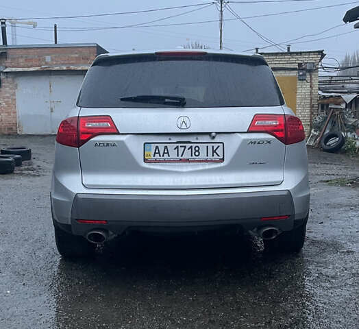 Сірий Акура МДХ, об'ємом двигуна 3.66 л та пробігом 133 тис. км за 15000 $, фото 4 на Automoto.ua