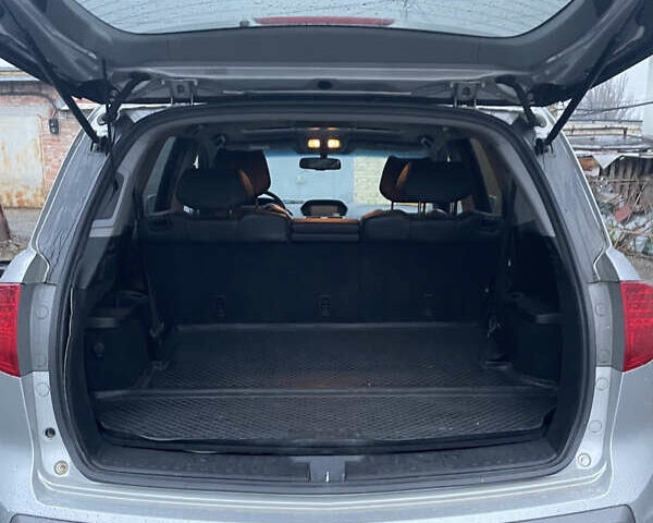 Сірий Акура МДХ, об'ємом двигуна 3.66 л та пробігом 133 тис. км за 15000 $, фото 30 на Automoto.ua