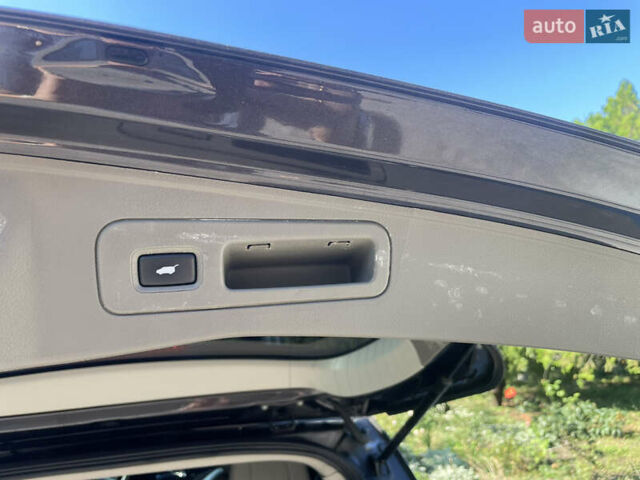 Серый Акура МДХ, объемом двигателя 3.66 л и пробегом 287 тыс. км за 14950 $, фото 11 на Automoto.ua