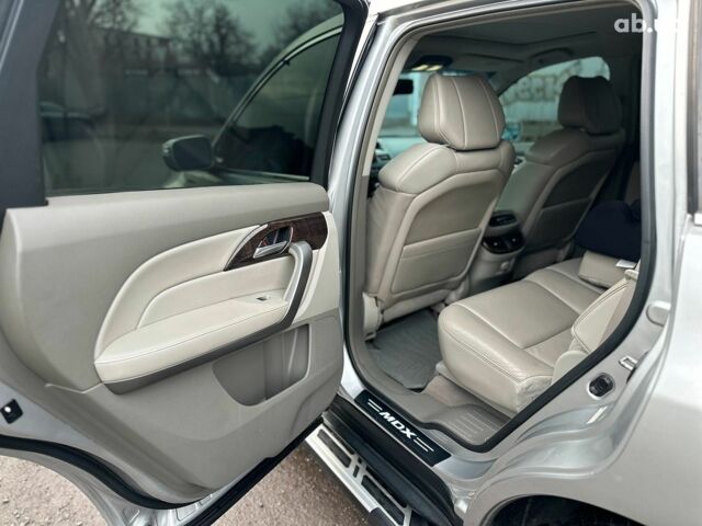 Серый Акура МДХ, объемом двигателя 3.7 л и пробегом 312 тыс. км за 13990 $, фото 29 на Automoto.ua