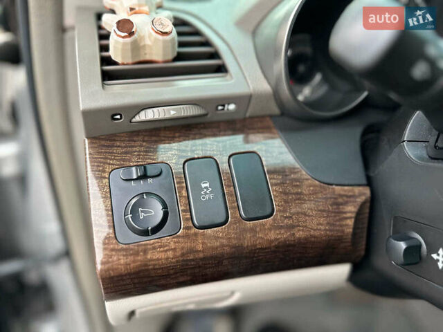 Серый Акура МДХ, объемом двигателя 3.7 л и пробегом 312 тыс. км за 13990 $, фото 34 на Automoto.ua