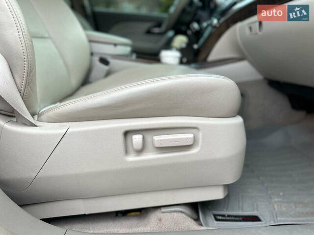 Серый Акура МДХ, объемом двигателя 3.7 л и пробегом 312 тыс. км за 13990 $, фото 22 на Automoto.ua