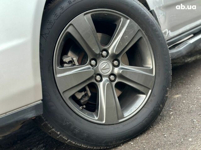 Серый Акура МДХ, объемом двигателя 3.7 л и пробегом 312 тыс. км за 13990 $, фото 5 на Automoto.ua