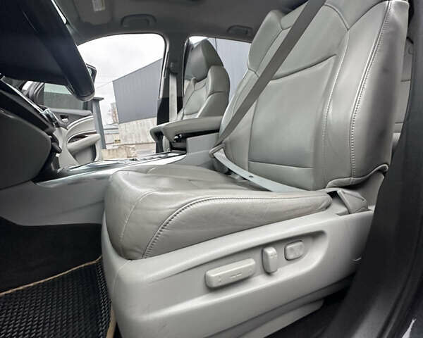 Серый Акура МДХ, объемом двигателя 3.5 л и пробегом 139 тыс. км за 17900 $, фото 38 на Automoto.ua