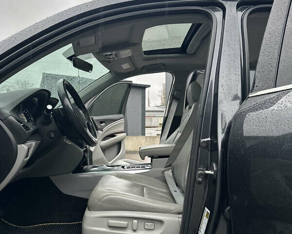 Серый Акура МДХ, объемом двигателя 3.5 л и пробегом 139 тыс. км за 17900 $, фото 33 на Automoto.ua