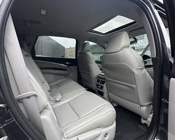 Серый Акура МДХ, объемом двигателя 3.5 л и пробегом 139 тыс. км за 17900 $, фото 61 на Automoto.ua