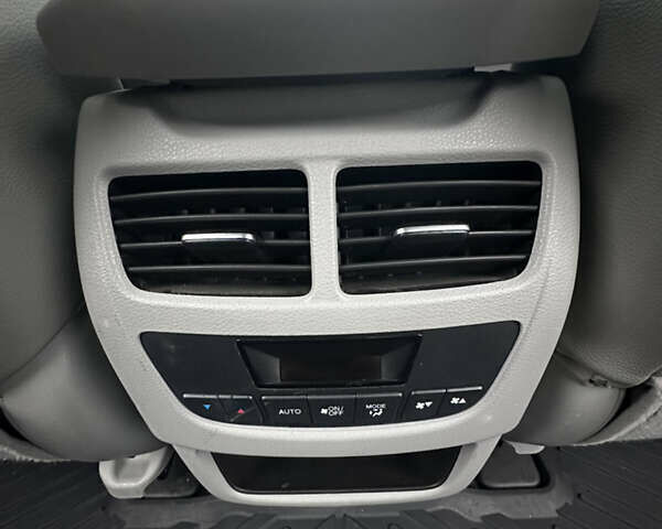 Серый Акура МДХ, объемом двигателя 3.5 л и пробегом 139 тыс. км за 17900 $, фото 54 на Automoto.ua