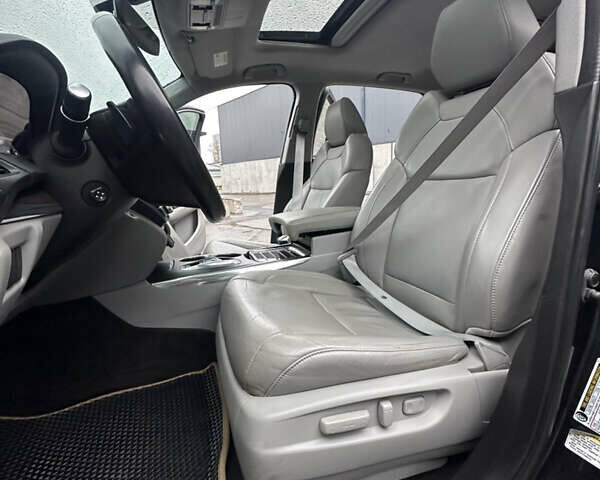 Серый Акура МДХ, объемом двигателя 3.5 л и пробегом 139 тыс. км за 17900 $, фото 34 на Automoto.ua