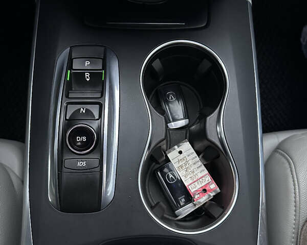 Серый Акура МДХ, объемом двигателя 3.5 л и пробегом 139 тыс. км за 17900 $, фото 80 на Automoto.ua