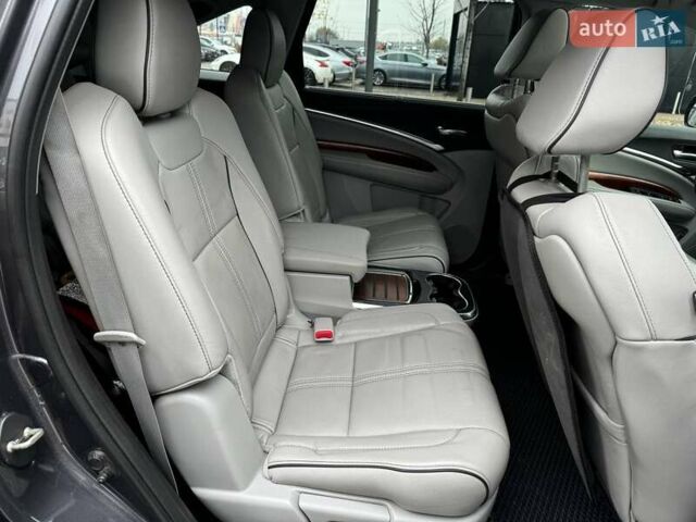 Сірий Акура МДХ, об'ємом двигуна 3 л та пробігом 85 тис. км за 30990 $, фото 10 на Automoto.ua