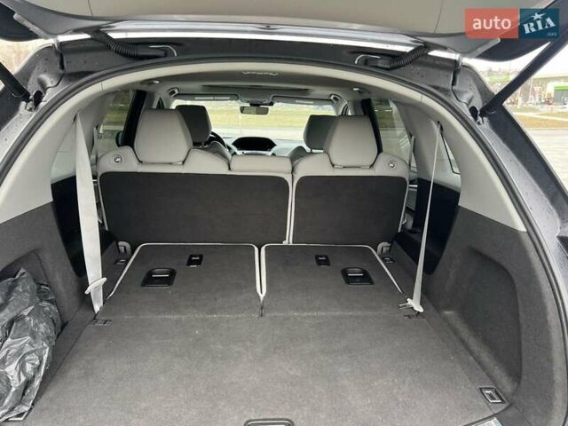 Серый Акура МДХ, объемом двигателя 3.5 л и пробегом 90 тыс. км за 23320 $, фото 14 на Automoto.ua