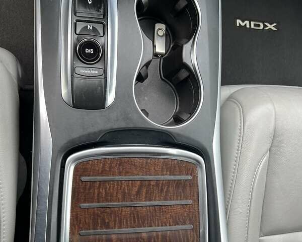 Серый Акура МДХ, объемом двигателя 3.5 л и пробегом 90 тыс. км за 23320 $, фото 9 на Automoto.ua