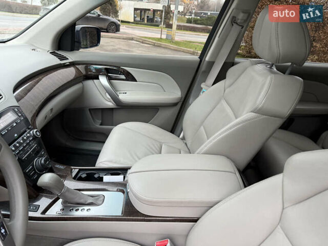 Синий Акура МДХ, объемом двигателя 3.7 л и пробегом 210 тыс. км за 14500 $, фото 24 на Automoto.ua