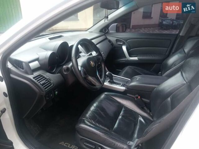 Белый Акура РДХ, объемом двигателя 2.3 л и пробегом 329 тыс. км за 8700 $, фото 1 на Automoto.ua