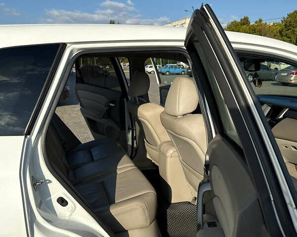 Білий Акура РДХ, об'ємом двигуна 2.3 л та пробігом 289 тис. км за 10300 $, фото 11 на Automoto.ua