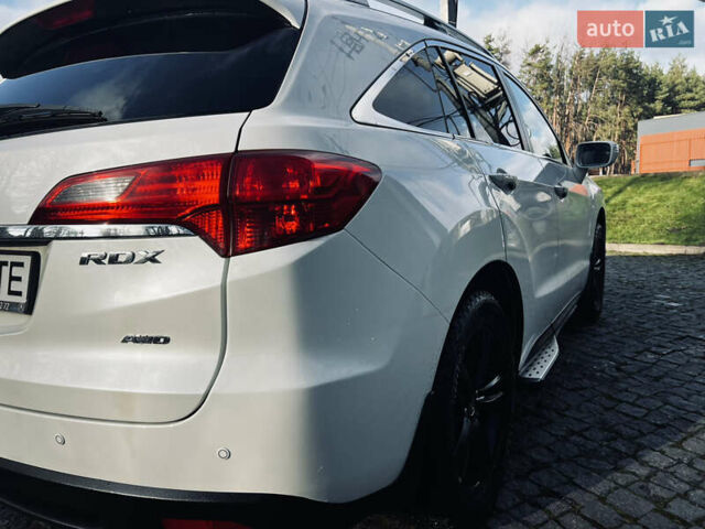 Белый Акура РДХ, объемом двигателя 3.5 л и пробегом 280 тыс. км за 15500 $, фото 11 на Automoto.ua